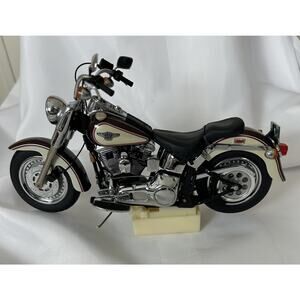 Vtg Franklin Mint 1998 Harley Davidson Fat Boy W/ Helmet . Die Cast 1:10